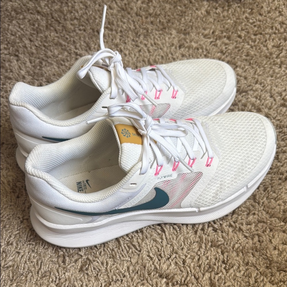 Nike White and Pink Sneakers with Cushioned Midsole
